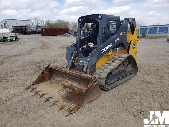 2018 DEERE 317G MULTI TERRAIN LOADER SN: 1T0317GJTHJ322270