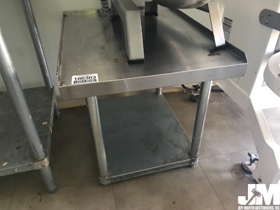 24"X30" METAL FOOD PREP TABLE