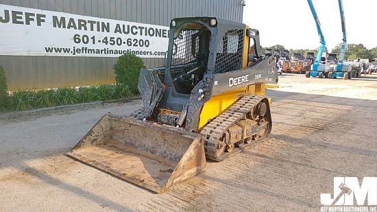 2014 DEERE 319E MULTI TERRAIN LOADER SN: 1T0319EJTEJ263523