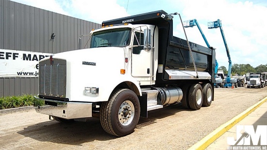 2019 KENWORTH T800 TANDEM AXLE DUMP TRUCK VIN: 3BKDLP0X4KF303422