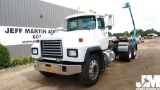 2002 MACK RD688S VIN: 1M2P267Y92M063824 TANDEM AXLE DAY CAB TRUCK TRACTOR