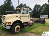 2001 INTERNATIONAL 4700 SINGLE AXLE VIN: 1HTSCABN31H348685 CAB & CHASSIS