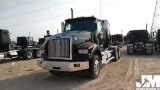 2011 WESTERN STAR 4900SA VIN: 5KJJALDV2BPAX6439 TANDEM AXLE TRUCK TRACTOR