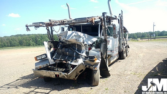 CAR HAULER