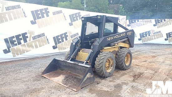 1995 NEW HOLLAND LX885 SKID STEER SN: 883612