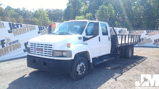 2004 GMC C4 SINGLE AXLE DUMP TRUCK VIN: 1GDE4E1E24F500211