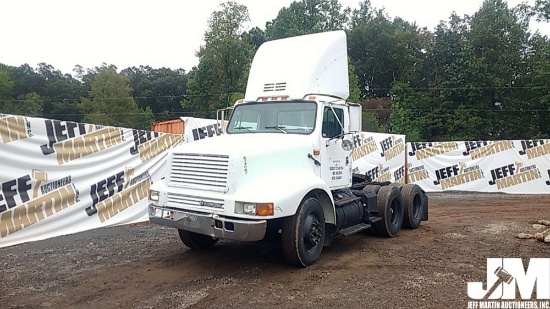 1996 INTERNATIONAL F-8200 VIN: 1HSHGAER9TH256632 TANDEM AXLE DAY CAB TRUCK TRACTOR