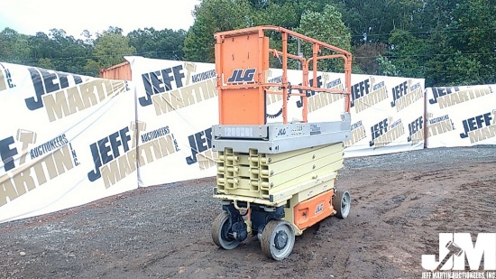 2011 JLG 2630ES SCISSOR LIFT SN: 0200204422