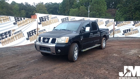 2004 NISSAN TITAN CREW CAB 4X4 PICKUP VIN: 1N6AA07B44N554530