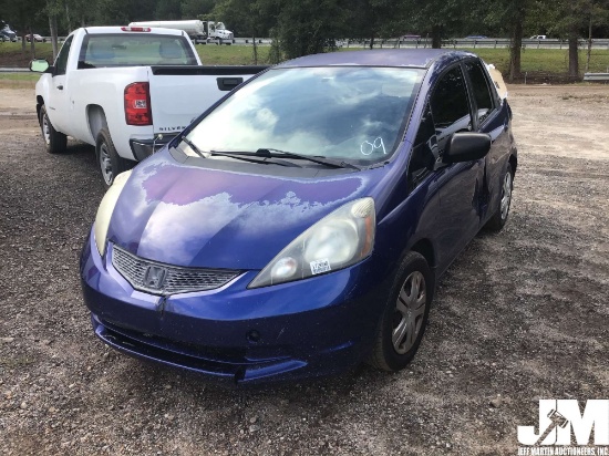2009 HONDA FIT VIN: JHMGE87209S068112 HATCHBACK SEDAN