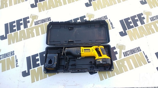DEWALT SAWSALL