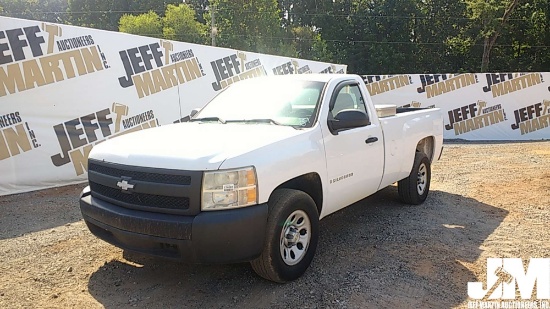 2007 CHEVROLET SILVERADO 1500 REGULAR CAB PICKUP VIN: 1GCEC14C37Z512008