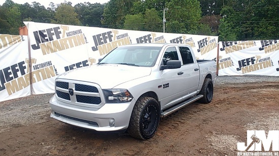 2017 RAM 1500 CREW CAB PICKUP VIN: 1C6RR6KT3HS723338