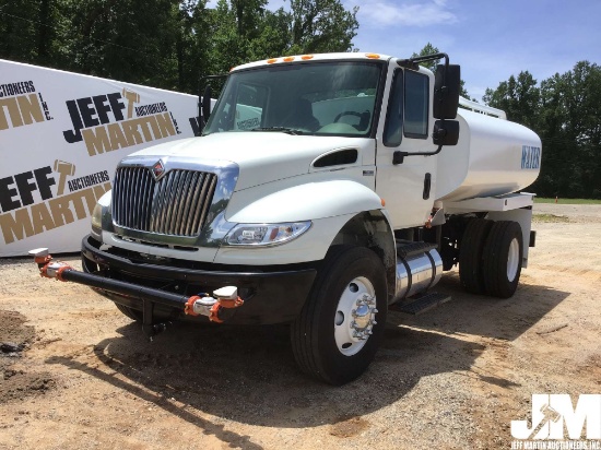 2014 INTERNATIONAL 4400 SINGLE AXLE WATER TRUCK VIN: 3HAMKAAN9EL771106