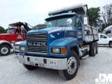 1996 MACK CH613 TANDEM AXLE DUMP TRUCK VIN: 1M2AA13C8TW062336