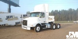 2006 VOLVO VNM VIN: 4V4MC9GG16N414565 TANDEM AXLE DAY CAB TRUCK TRACTOR