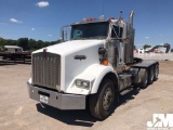 2002 KENWORTH T800 VIN: 1XKDPBEX82J894443 TRI AXLE DAY CAB TRUCK TRACTOR