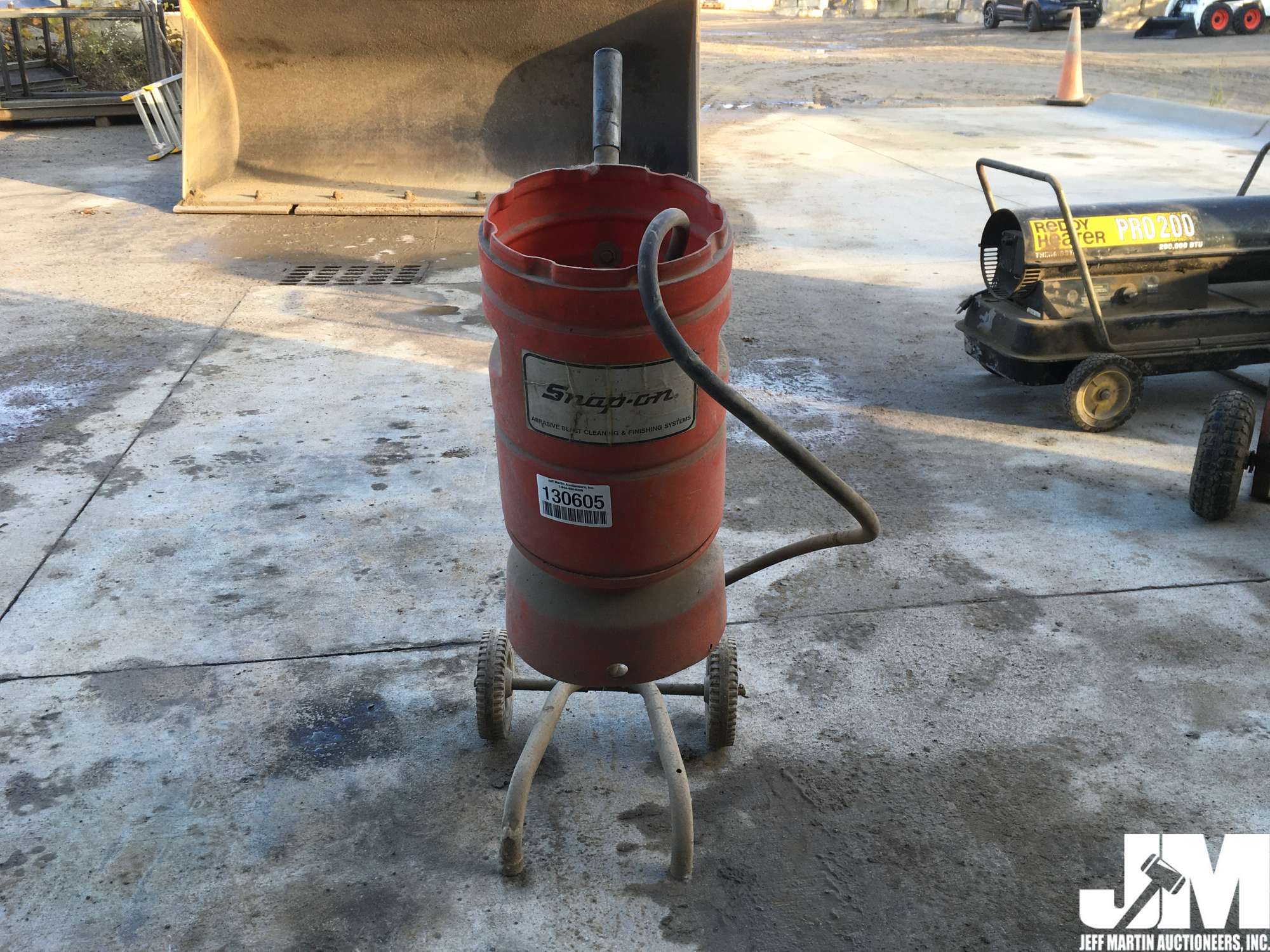 SNAP ON YA432 SAND BLASTER POT Proxibid