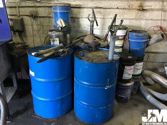 QTY OF MISC DRUMS CONTAINING SAE 15W-40, TRANSMISSION FLUID, HYDRAULIC