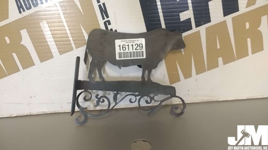 METAL COW/BULL SIGN