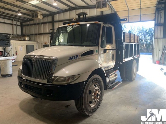 2007 INTERNATIONAL 4200 SINGLE AXLE DUMP TRUCK VIN: 1HTMPAFP57H544743