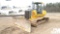 2005 DEERE 700J LGP SN: T0700JX110419 CRAWLER TRACTOR