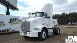 2002 KENWORTH T800 VIN: 1XKDAT8X12J892083 SINGLE AXLE DAY CAB TRUCK TRACTOR