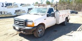 2000 FORD F-350XL SD S/A UTILITY TRUCK VIN: 1FDWF36S0YEE29670
