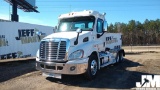 2015 FREIGHTLINER CASCADIA VIN: 1FUJGBDV3FLGG0338 TANDEM AXLE DAY CAB TRUCK TRACTOR