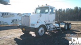 2002 WESTERN STAR 4900 VIN: VIN:2WKJAHAS82KK15029 TANDEM AXLE DAY CAB TRUCK TRACTOR