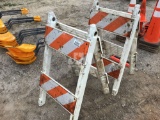 QTY OF (2) SAFETY STANDS