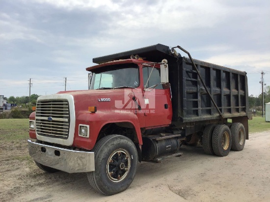 1994 FORD LT9000 TANDEM AXLE DUMP TRUCK VIN: 1FDZU90L2RVA22426