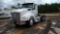 2016 KENWORTH T880 VIN: 1XKZD49X1GJ485017 TANDEM AXLE DAY CAB TRUCK TRACTOR