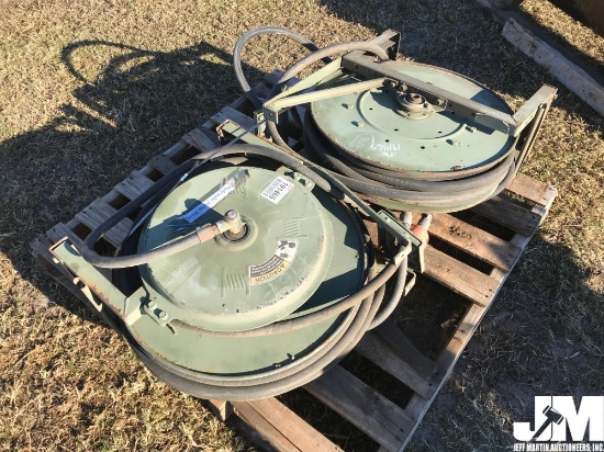 QTY OF (2) HYDRAULIC HOSE REELS W/ HOSE
