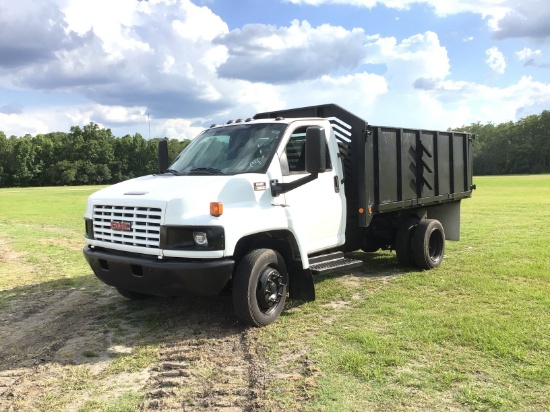 2004 GMC C5500 SINGLE AXLE DUMP TRUCK VIN: 1GDE5C1124F506637