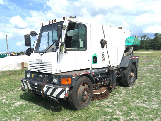 2008 JOHNSTON VIN: 1J9VM4LF38C172071 S/A SWEEPER TRUCK