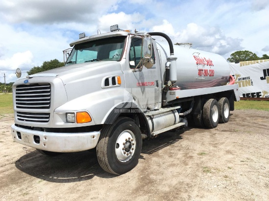 1997 FORD LNT 8000 VIN: 1FDZS86E6VVA29544 T/A SEPTIC PUMPING TRUCK