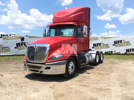2015 INTERNATIONAL PROSTAR LF687 VIN: 1HSDJAPR2FH677559 TANDEM AXLE DAY CAB TRUCK TRACTOR