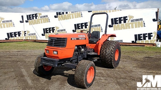 KUBOTA M4700 TRACTOR