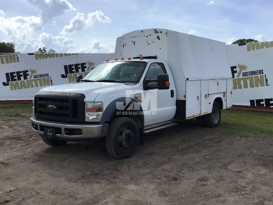 2008 FORD F-550XL SD S/A UTILITY TRUCK VIN: 1FDAF57R88EA13688