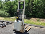 CROWN 20MT PIGGYBACK FORKLIFT SN: 38849