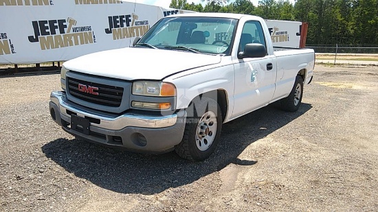 2005 GMC SIERRA 1500 REGULAR CAB PICKUP VIN: 1GTEC14V95Z256035