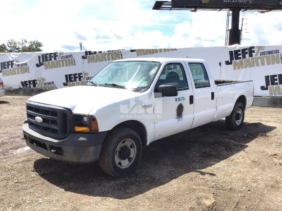2006 FORD F-350 CREW CAB 3/4 TON PICKUP VIN: 1FTWW30566EB81994