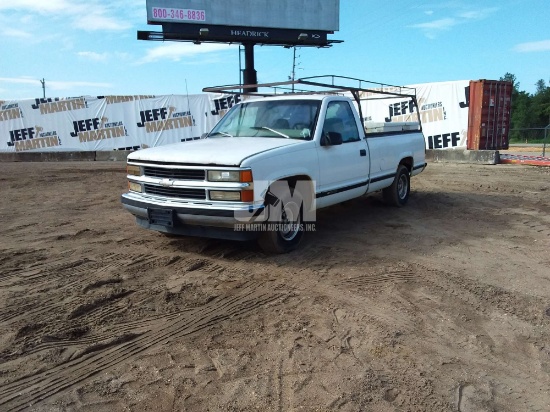1997 CHEVROLET GMT-400 REGULAR CAB PICKUP VIN: 1GCEC14W6VZ104447