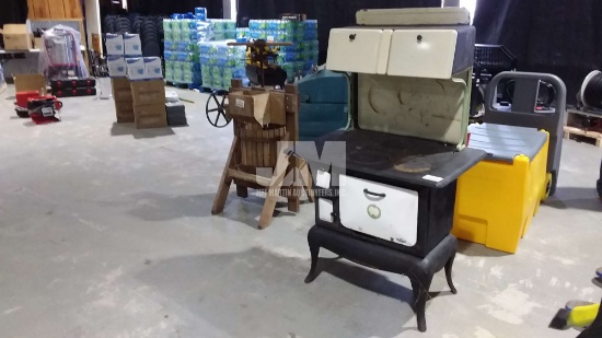 ANTIQUE CAST IRON STOVE