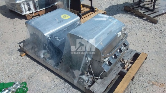 PALLET W/ QTY OF (2) USED (4) BURNER GAS GRILL