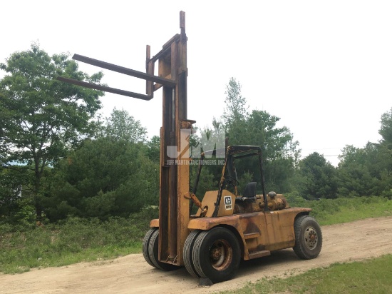 CATERPILLAR B16 ROUGH TERRAIN FORKLIFT SN: 79R112