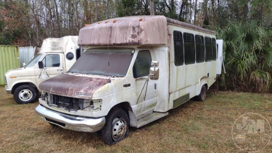 2003 FORD E-450 VIN: 1FDXE45S83HA00055 PASSENGER BUS