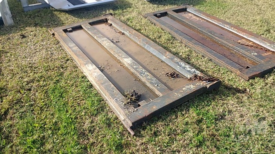 90" GATE FOR DUMP BODY