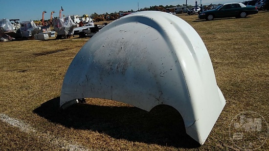 INTERNATIONAL TRUCK HOOD